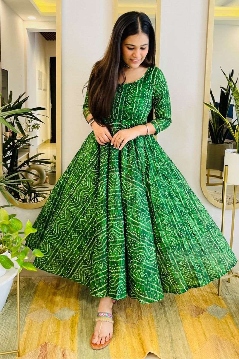 GREEN BANDHANI TWIRL MAXI DRESS